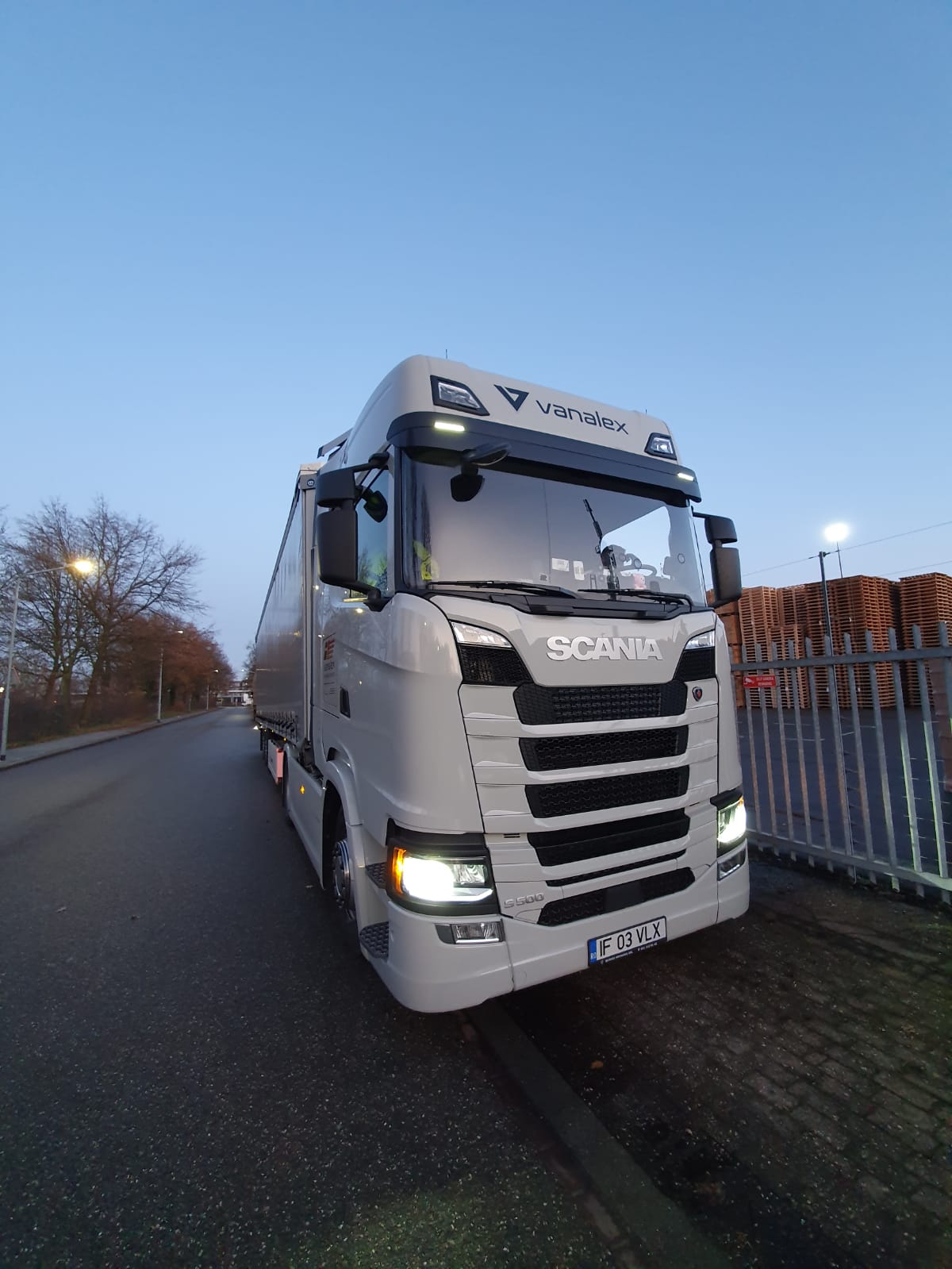 truck-picture-7